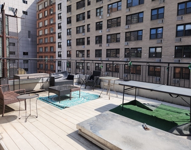 East 35th Street - Photo Thumbnail 13