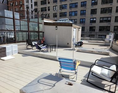 East 35th Street - Photo Thumbnail 12