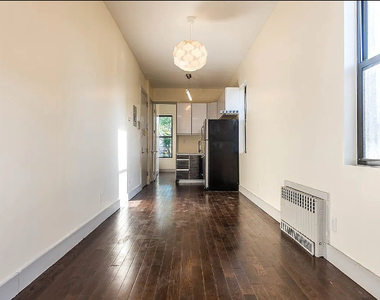 26 Wilson Ave - Photo Thumbnail 0