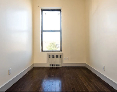 26 Wilson Ave - Photo Thumbnail 8