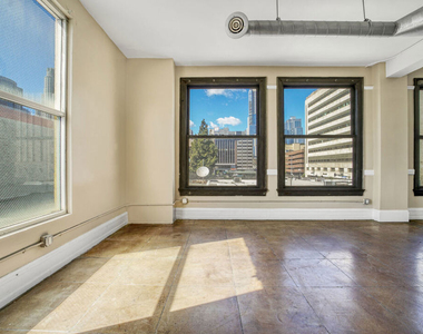 108 W 2nd Street - Photo Thumbnail 2