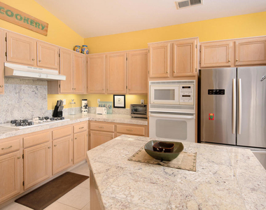 67683 S Laguna Drive - Photo Thumbnail 10