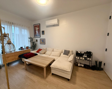 333 Linden Boulevard - Photo Thumbnail 2