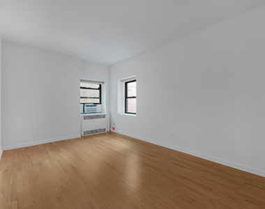 Madison Avenue - Photo Thumbnail 4