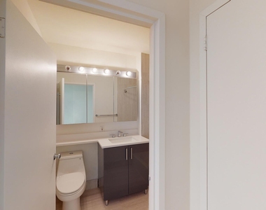 120 W. 21st - Photo Thumbnail 4