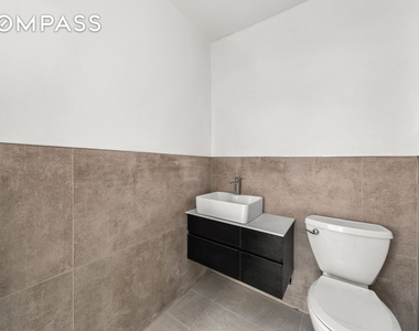 24 Beaver Street - Photo Thumbnail 3