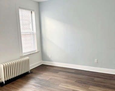 45-12 30th Avenue - Photo Thumbnail 6