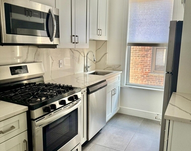 45-12 30th Avenue - Photo Thumbnail 1