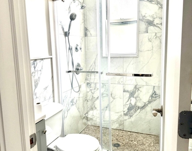 45-12 30th Avenue - Photo Thumbnail 3