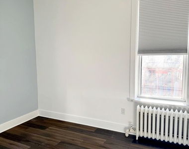 45-12 30th Avenue - Photo Thumbnail 4
