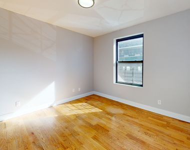 529 West 179th Street - Photo Thumbnail 5