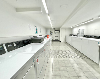 222 West 14th Street - Photo Thumbnail 16