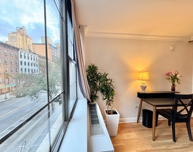 222 West 14th Street - Photo Thumbnail 1