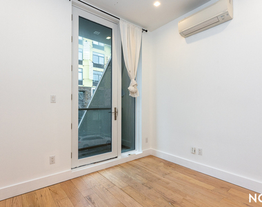 127 Troutman Street - Photo Thumbnail 8