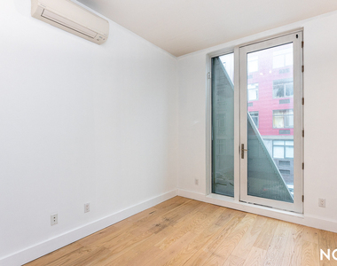 127 Troutman Street - Photo Thumbnail 5