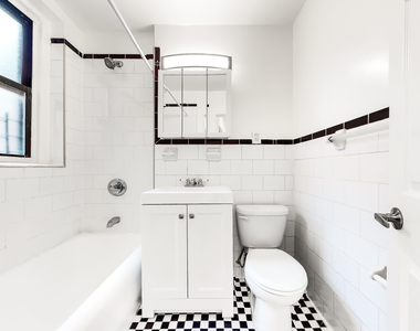 357 Edgecombe Avenue - Photo Thumbnail 8