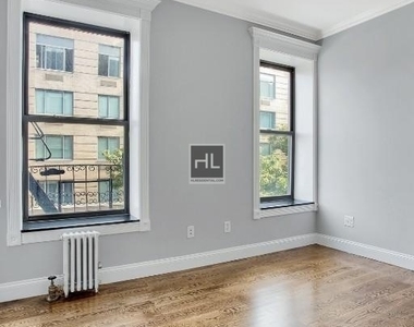 East 100th Street - Photo Thumbnail 2