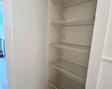 3037 S Elizabeth St - Photo Thumbnail 14