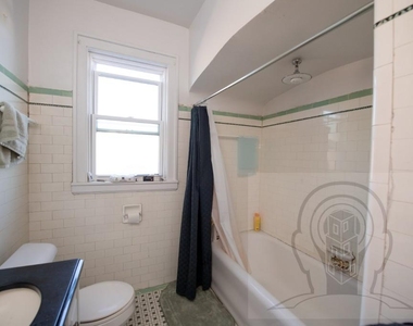 5057 West Newport Avenue - Photo Thumbnail 7