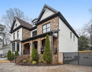 1930 Northside Drive Nw - Photo Thumbnail 1