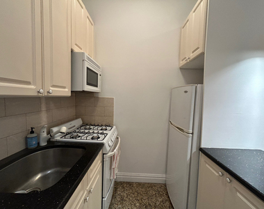 1748 1st Avenue - Photo Thumbnail 3
