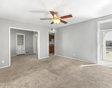 1015 N Clark Drive - Photo Thumbnail 7