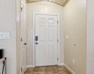 5936 Anapaula Drive - Photo Thumbnail 14