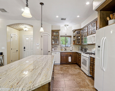 5936 Anapaula Drive - Photo Thumbnail 17