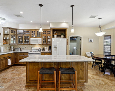 5936 Anapaula Drive - Photo Thumbnail 16