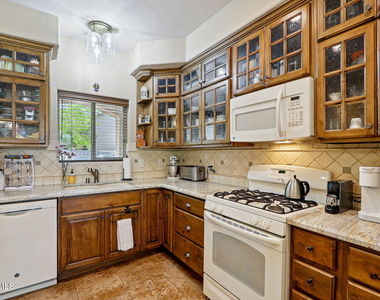 5936 Anapaula Drive - Photo Thumbnail 19
