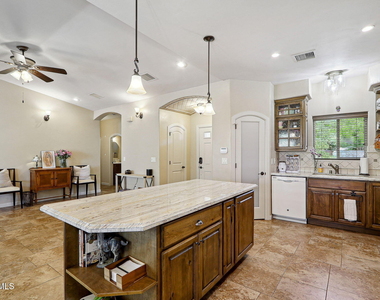 5936 Anapaula Drive - Photo Thumbnail 18
