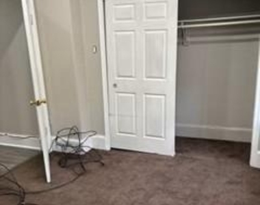 203 Dekalb Street - Photo Thumbnail 5
