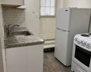 203 Dekalb Street - Photo Thumbnail 4