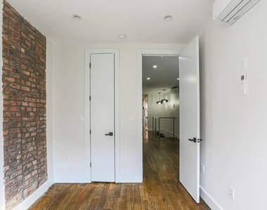 1704 Madison Street - Photo Thumbnail 1