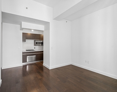 116 John Street - Photo Thumbnail 3