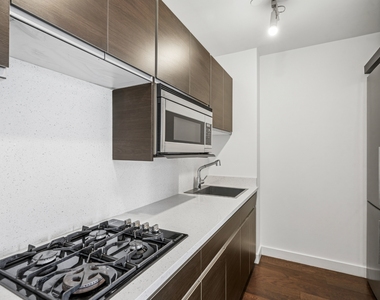 116 John Street - Photo Thumbnail 4