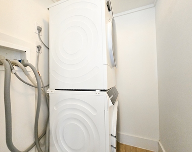1735 York Avenue - Photo Thumbnail 3