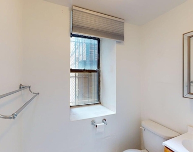 West 106th Street - Photo Thumbnail 19