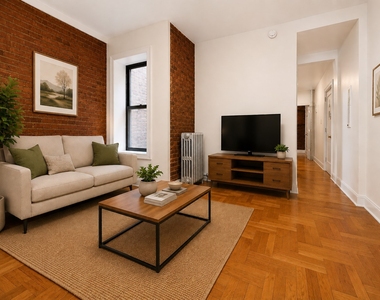 E 12th St / 3rd Ave - Photo Thumbnail 1