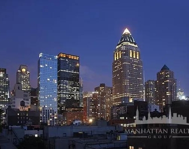 West 53rd Street - Photo Thumbnail 7