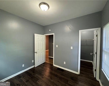 24 S Eugenia Place - Photo Thumbnail 9