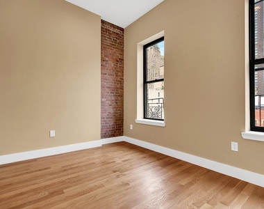 400 W 56th Street - Photo Thumbnail 1