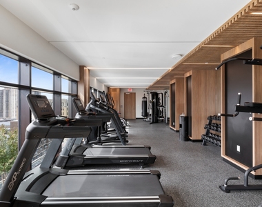 299 East 161st Street - Photo Thumbnail 7