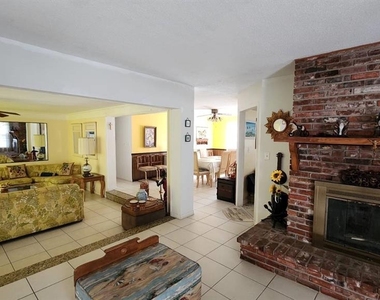 2405 Neptune Road - Photo Thumbnail 4