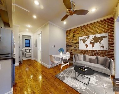 West 50th Street - Photo Thumbnail 0