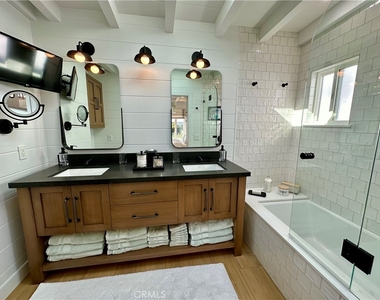 252 Grandview Street - Photo Thumbnail 21