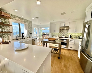 252 Grandview Street - Photo Thumbnail 12