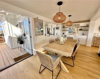 252 Grandview Street - Photo Thumbnail 11