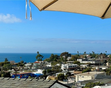 252 Grandview Street - Photo Thumbnail 29