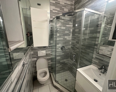 East 75 Street - Photo Thumbnail 2